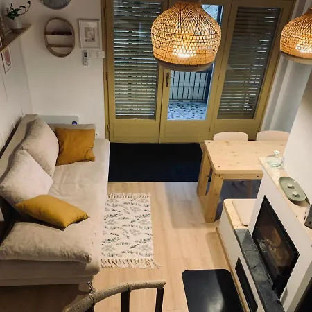 Fuegeskert Apartment Balatongyorok