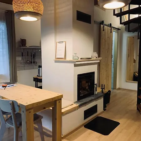 Fuegeskert Apartment Balatongyorok